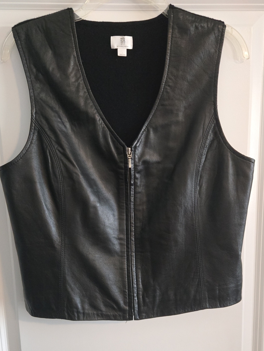 Apt 9 Classic Black Leather Zip-Front Women's Vest